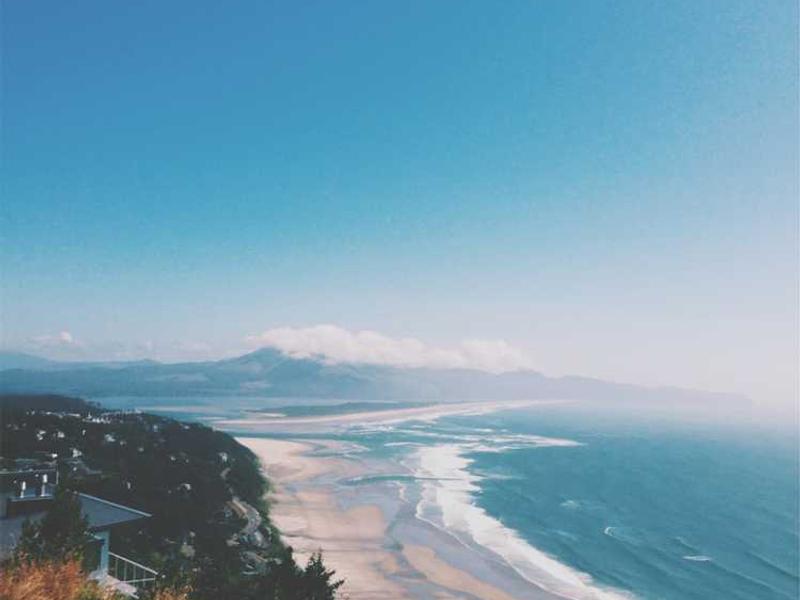 雨宿りで始まった恋